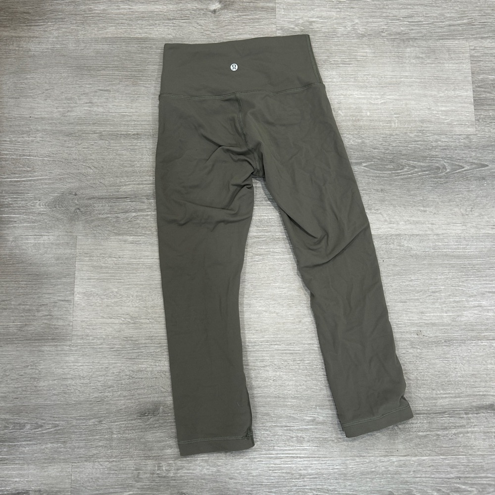 Lululemon Olive Green capri Leggings